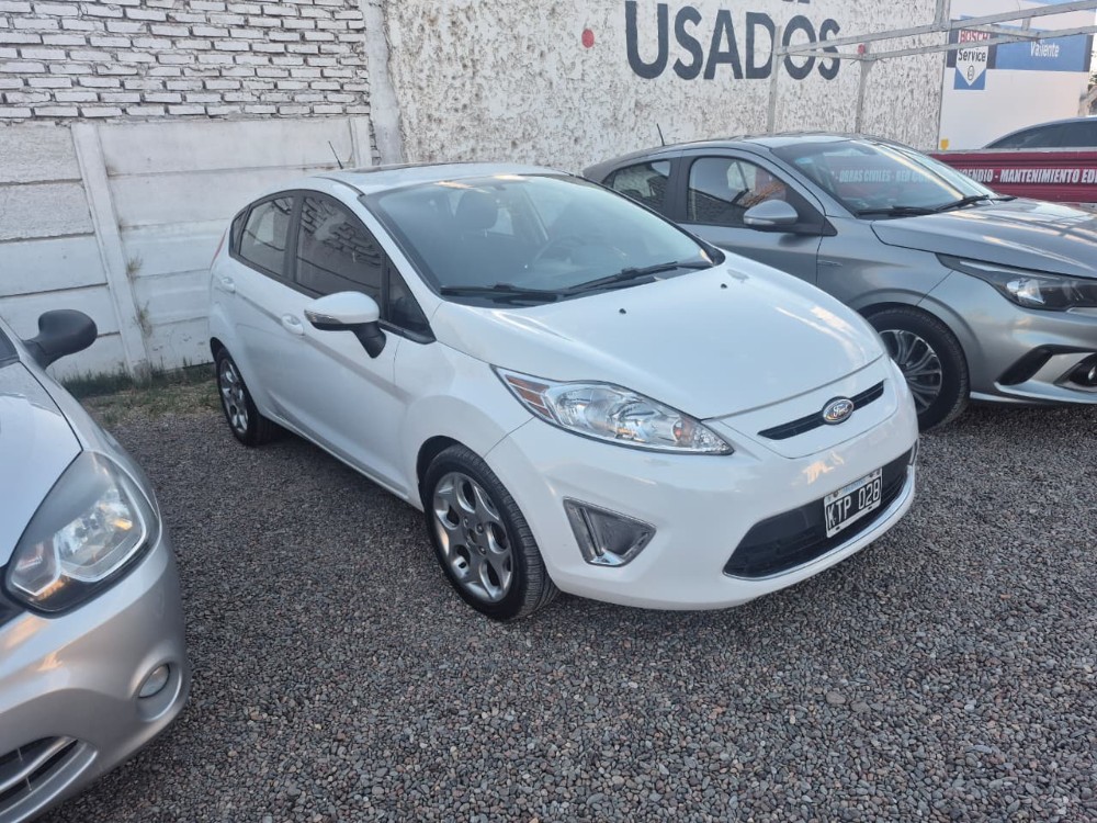 Ford Fiesta Kinetic Design — foto 2